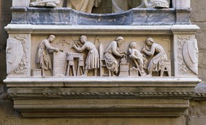 Quattro Coronati'yi (mermer) betimleyen nişin tabanından, çalışan sanatçıları ve zanaatkarları betimleyen kabartma
